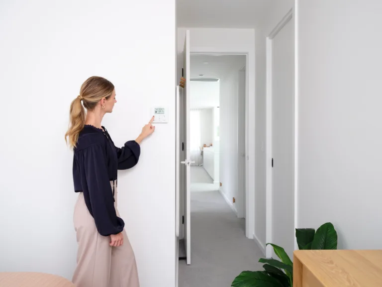 Smart touchpad & controller installation